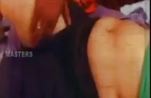 वीडियो यौन अंग को पत्नी के गर्म में डाला  seksi
