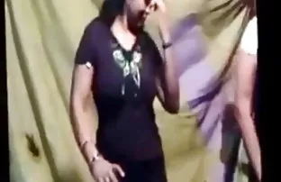 वीडियो कैमरा बारीकी से देखा उसके मुलायम सफेद बट  सेक्स porn