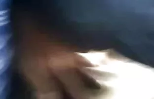 वीडियो पेय और आंखों गोली मारता है  sexy वीडियो