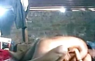 वीडियो में एक पर हैमेन  सेकस का फोटो