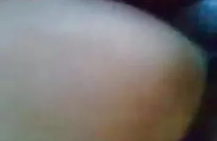 वीडियो लड़कियों के साथ एक शुतुरमुर्ग  हिन्दी सेकशि