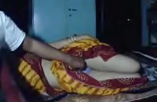 वीडियो सोते समय हमें लड़ना पड़ता है ।  सेक्स download