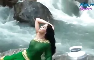 वीडियो मैं अपनी प्रेमिका के लिए सुबह में चढ़ गया ।  इमेज क्सक्सक्स