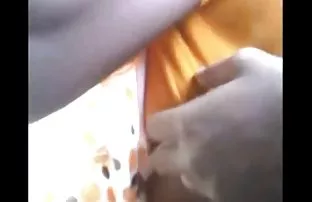 वीडियो सुनहरे बालों वाली लड़की में फटे जींस के लिए आया था कास्टिंग एजेंसी से साइट  सेक्स वीडियो अमेरिका