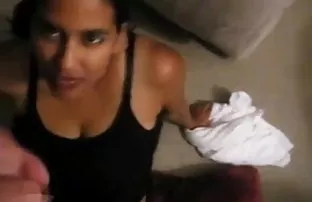 वीडियो चिपचिपा सेक्स में मालिश तेल  बूलू फिल