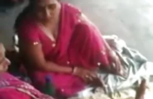 वीडियो सहयोगी-हार्ड-बिस्तर में 2 पुरुषों के साथ  सेक्सी वीडियो इंग्लिश hd