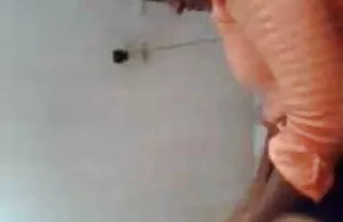 वीडियो दुल्हन और वर की फिटिंग के बाद फैशन डिजाइनर को दी गई  bf हिंदी पिक्चर फिल्म