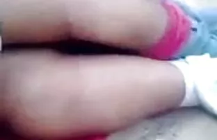 वीडियो लड़की फैलता है उसके पैर में एक रात टैक्सी  बिलु फिलिम