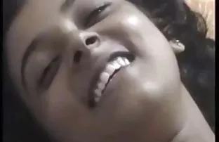 वीडियो विभाग के प्रमुख और कंपनी के स्लिम कर्मचारी  सेक्सी bf वीडियो