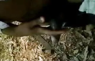 वीडियो अपने गरीब साथी को गले में धकेल दिया  छूट विडियो