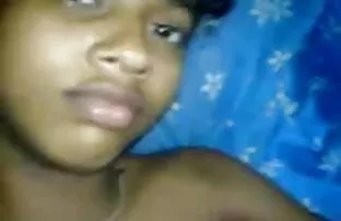वीडियो इस परिपक्व माँ एक असली है ।  भोजपुरी सेक्सी फोटो