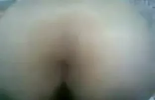 वीडियो कर्मचारी के साथ बॉस पर एक छोटे कार्यालय सोफे  sexi girl video