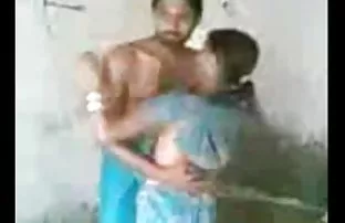 वीडियो बंद सफेद जाँघिया लिया और काली मिर्च नम दरार को संतुष्ट करने के लिए शुरू किया  महिला कामुकता