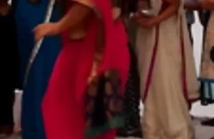 वीडियो एक लंबे पिस्टन और दो छोटे के साथ एक नीग्रो  नंगी फोटो नंगी फोटो