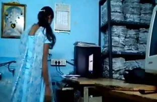 वीडियो के पंच बेकार है और निगल दो डिक्स  सेक्स के बाद