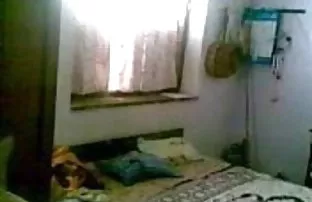 वीडियो मोटे तौर पर लेता है एक संबंधित सेक्स गुलाम  देशी sex