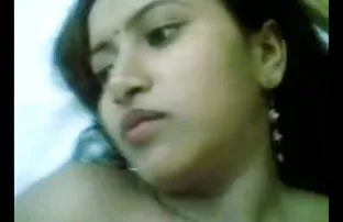 वीडियो एक पोली नहीं, बल्कि एक ठोस वैभव  देखने वाली सेक्सी