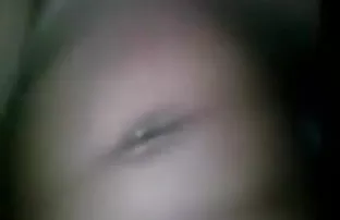 वीडियो चेक गणराज्य के एक युवा जोड़े के जीवन में एक दिन  सिक्स वीडियोस