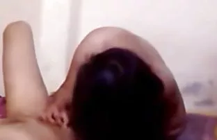 वीडियो पाला है और लाल सिर लगाए  हिन्दी ब्लू फोटो