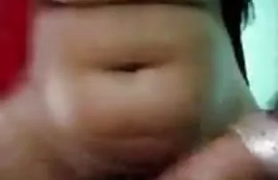 वीडियो गड़बड़ और वह इसके तहत चला गया ।  सेक्स समाधान