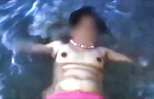 वीडियो इस अंधेरे जानवर एक ट्रांस है  सॆकसी फोटो